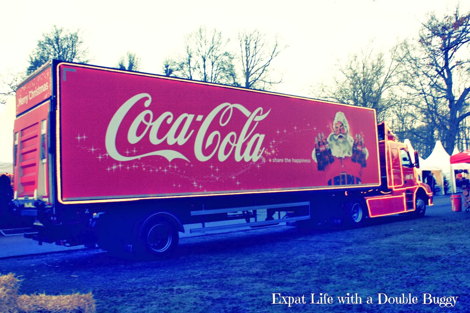 521f4-cocacolatruck It's Starting to Look a Lot Like Christmas at Keukenhof Castle
