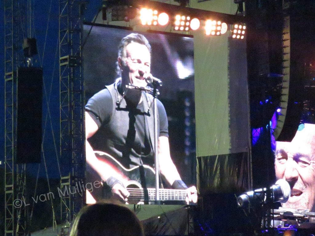 b8820-springsteen-1024x768 Bruce Springsteen Makes Magic on the Malieveld