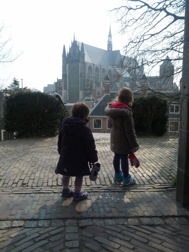 Life Raising Children as a Dutch Mother in England